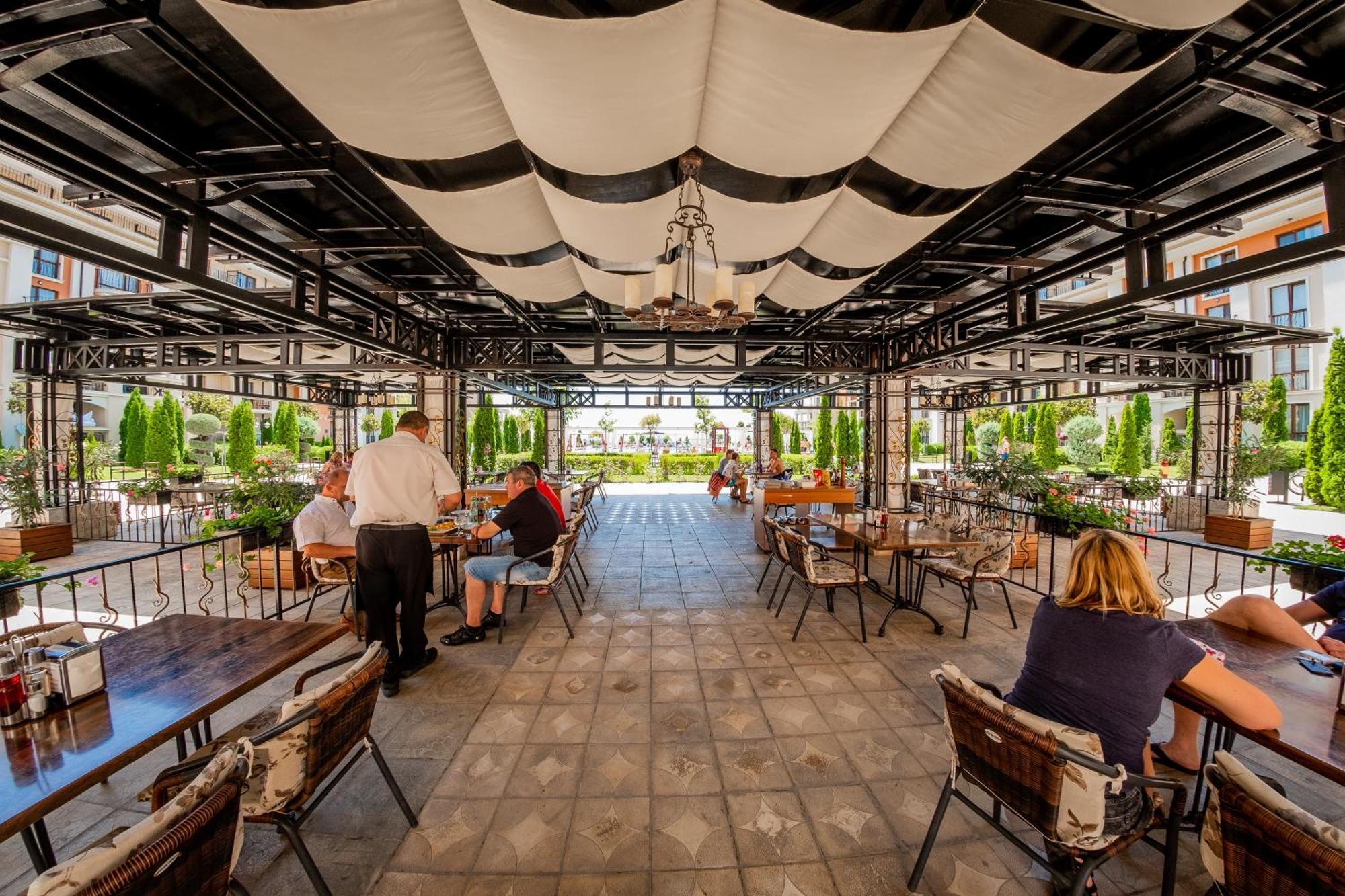 סבטי ולאס Prestige Fort Beach - Full Board מראה חיצוני תמונה